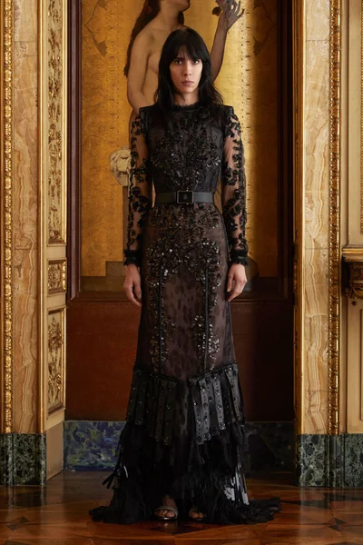 Look 27